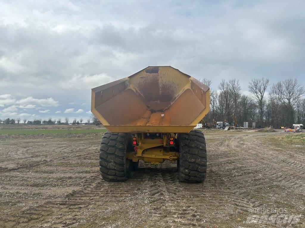 CAT 730 C Belden kirma kaya kamyonu