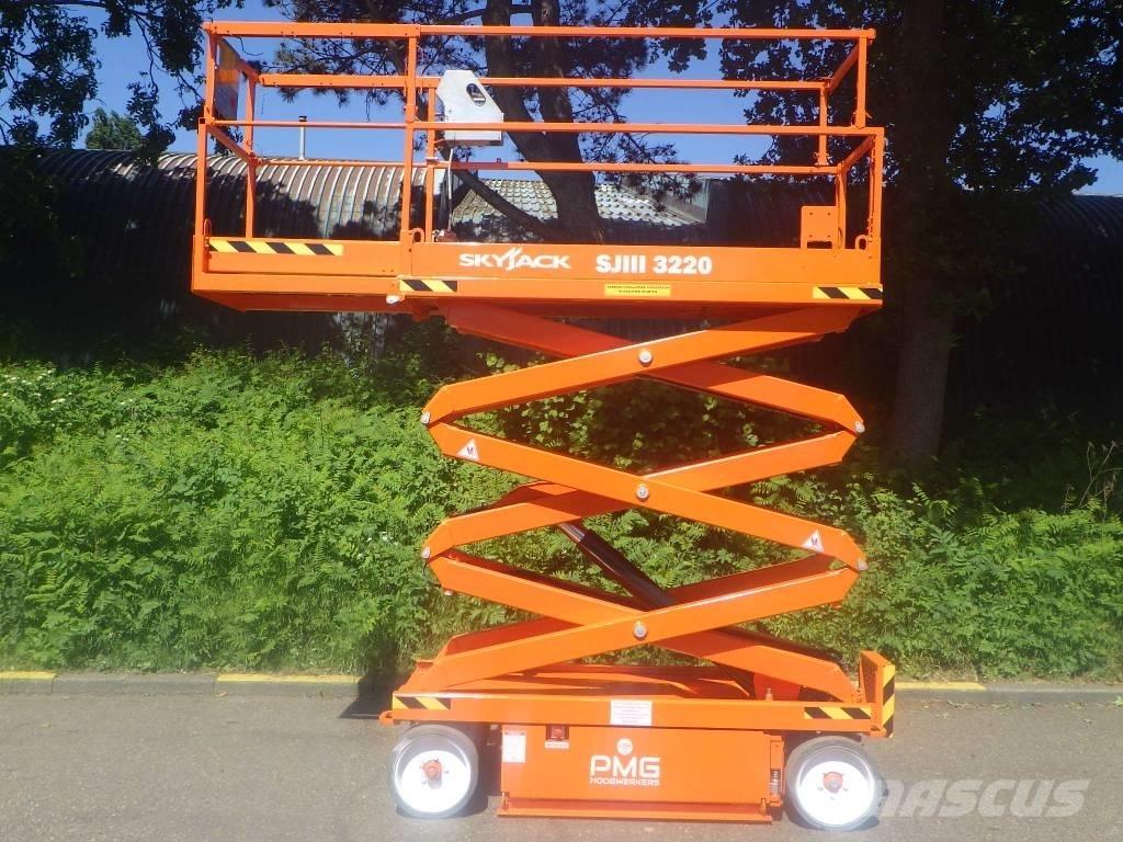 SkyJack SJ3220 Makasli platformlar
