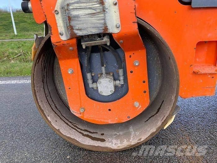 Hamm HD12VV Çift tamburlu silindirler
