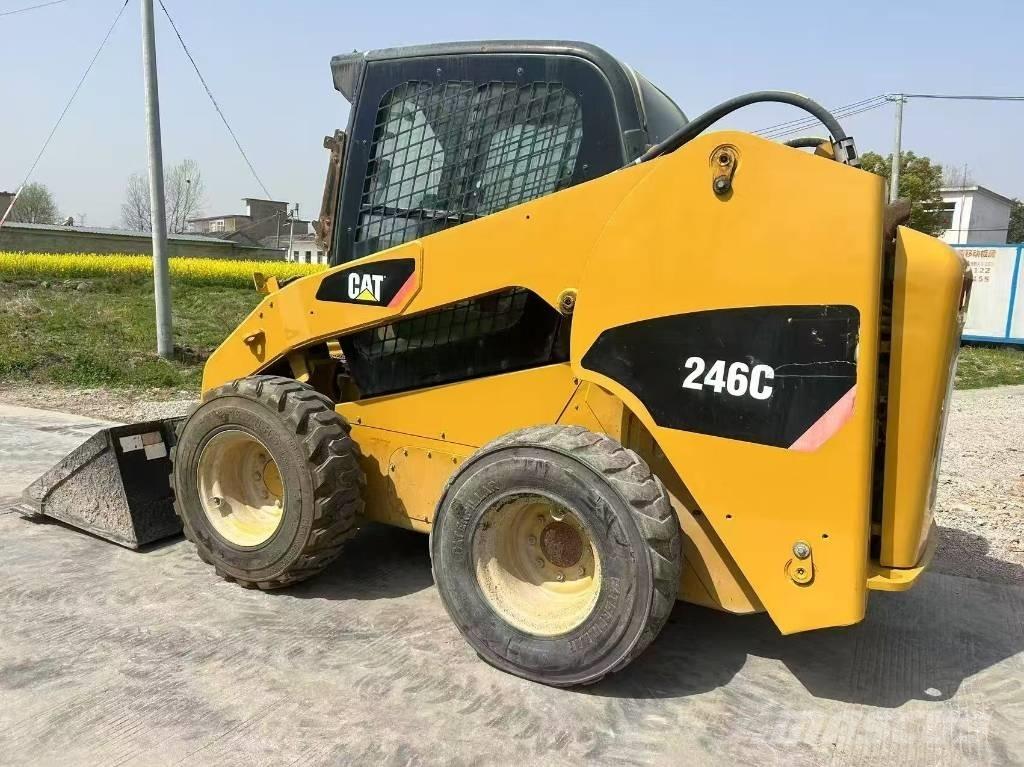CAT 246 C Skid steer loderler
