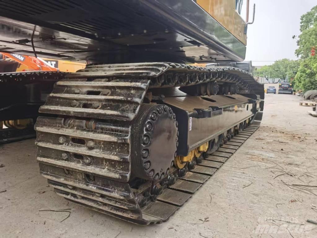 Volvo EC380DL Paletli ekskavatörler