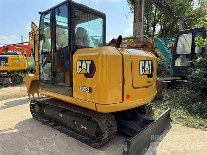 CAT 306 E2 Mini ekskavatörler, 7 tona dek
