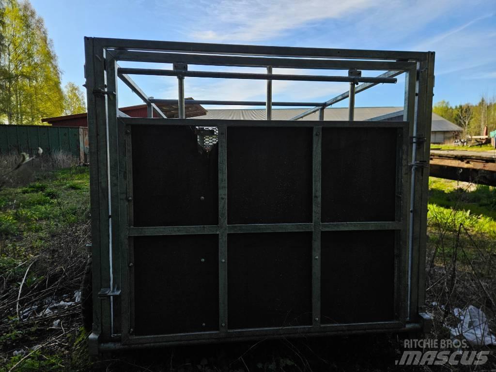Kellfri Djurvagn Diger römorklar