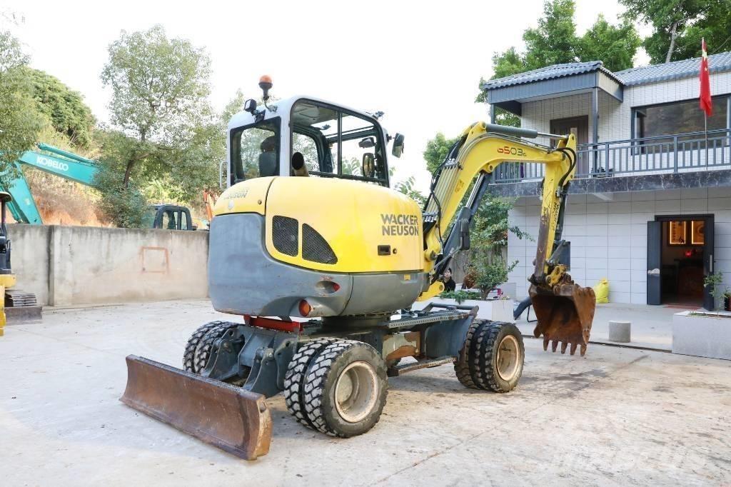 Wacker Neuson 6503 Lastik tekerli ekskavatörler