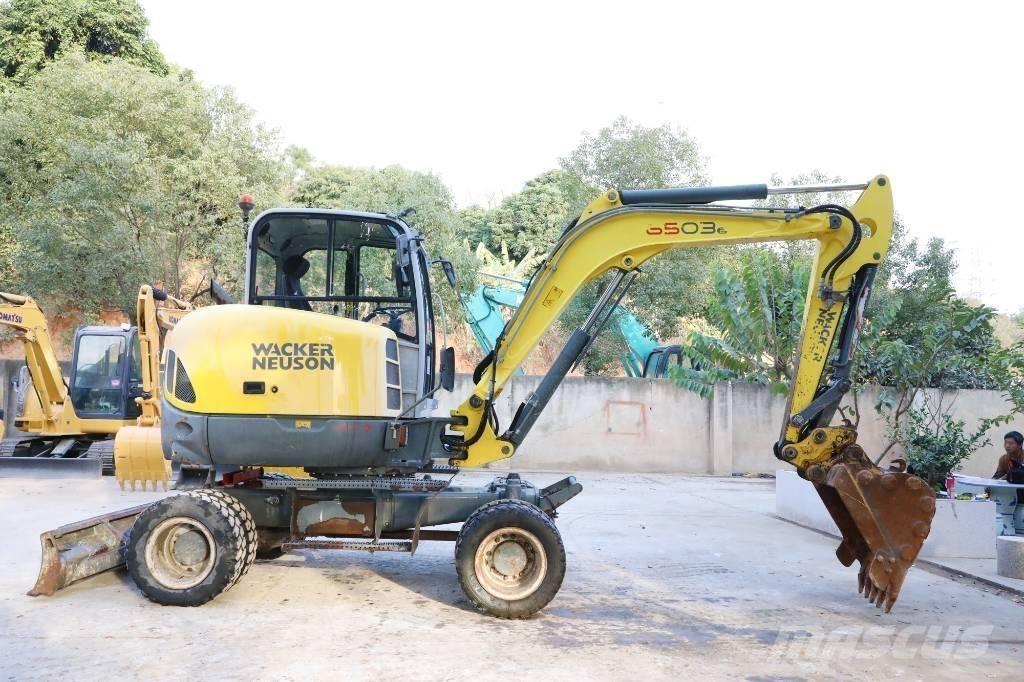 Wacker Neuson 6503 Lastik tekerli ekskavatörler