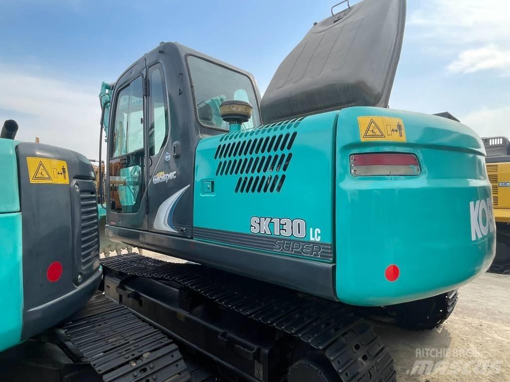 Kobelco SK 130 Paletli ekskavatörler