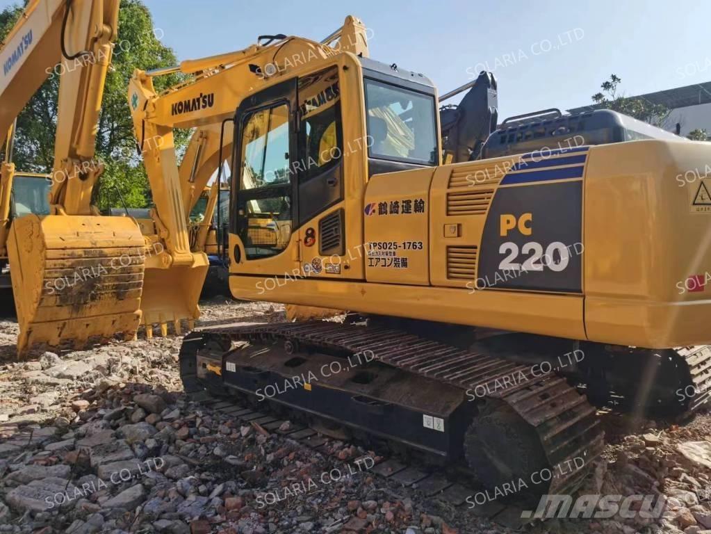 Komatsu PC 220-8 Paletli ekskavatörler