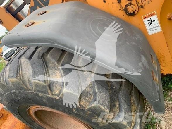 CASE 621D Tekerlekli yükleyiciler