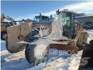 CAT 140M Greyderler