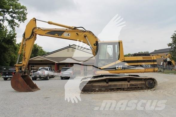 CAT 322BL Paletli ekskavatörler