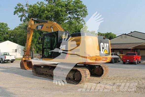 CAT 323FL Paletli ekskavatörler