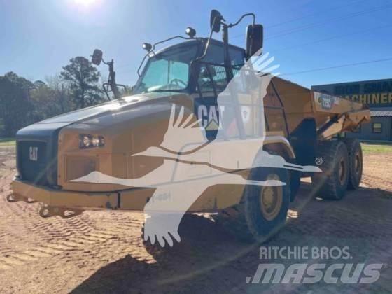 CAT 725C2 Belden kirma kaya kamyonu