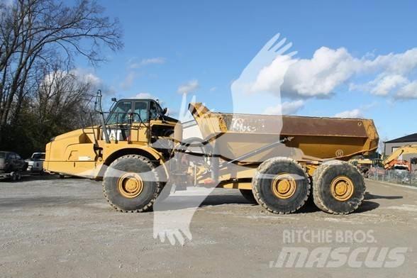 CAT 745C Belden kirma kaya kamyonu