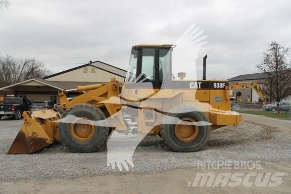 CAT 938F Tekerlekli yükleyiciler