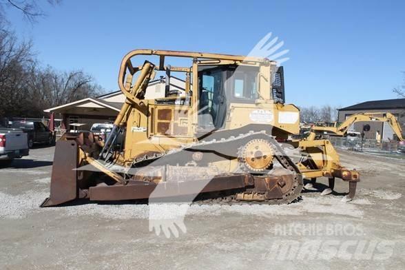 CAT D6T XL Paletli dozerler