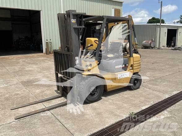 CAT GP25 Dizel forkliftler