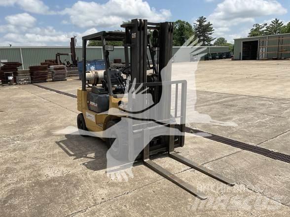 CAT GP25 Dizel forkliftler