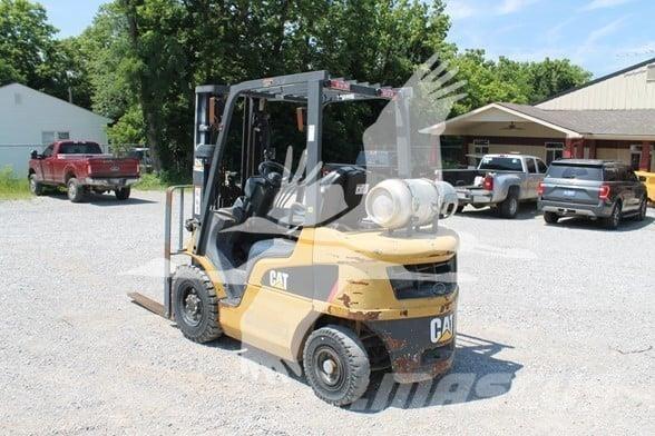 CAT GP25N Dizel forkliftler