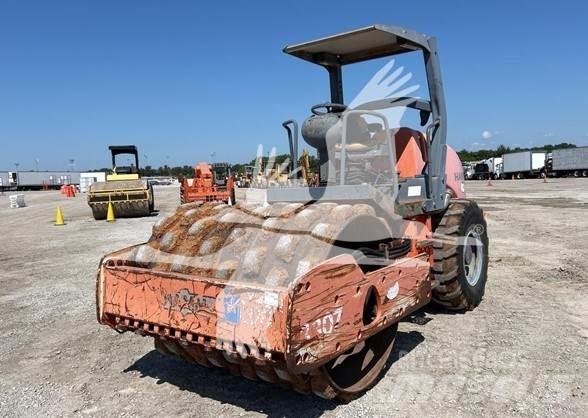 Hamm 3307P Tek tamburlu silindirler