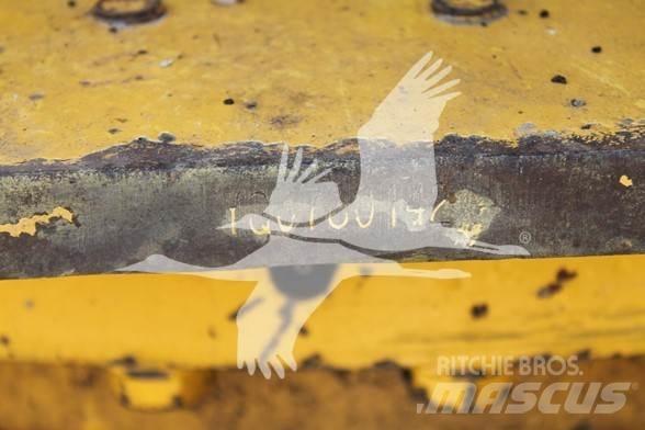 Kobelco SK210 Paletli ekskavatörler