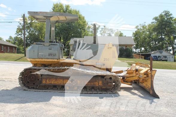 Komatsu D41P-6 Paletli dozerler