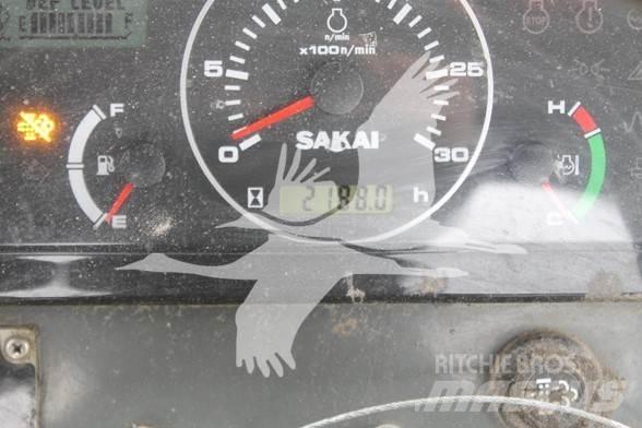 Sakai SW884 Tek tamburlu silindirler