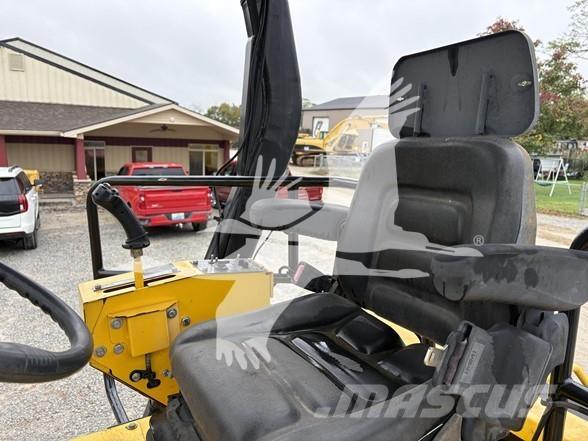 Sakai SW884 Tek tamburlu silindirler