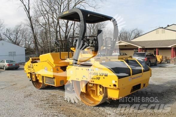 Sakai SW884 Tek tamburlu silindirler
