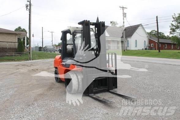 Toyota 7FGU35 Dizel forkliftler
