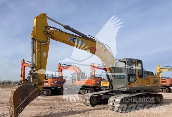 XCMG XE210C Paletli ekskavatörler