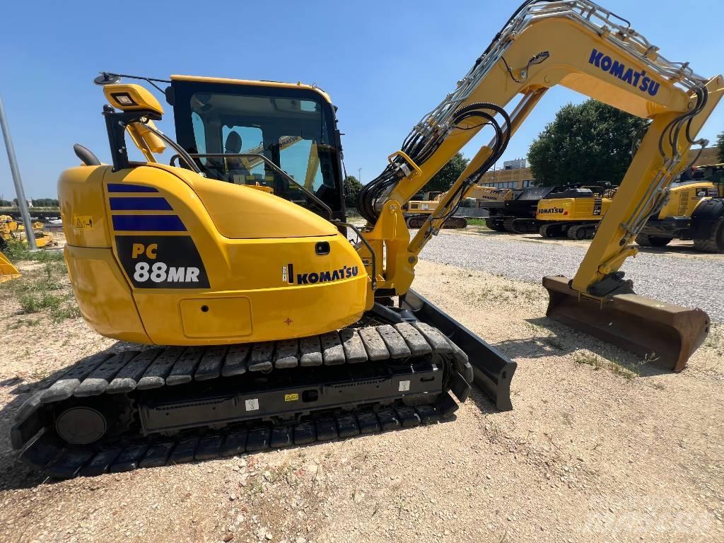 Komatsu PC 88 MR-10 Paletli ekskavatörler
