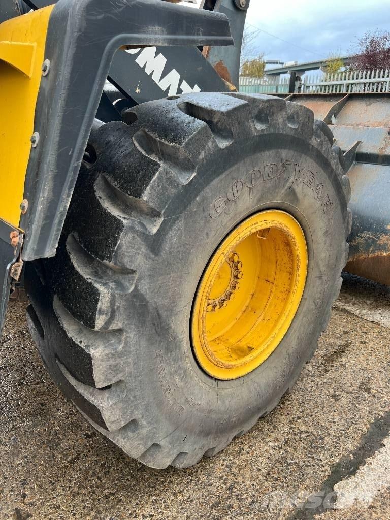 Komatsu WA320PZ-6 Tekerlekli yükleyiciler