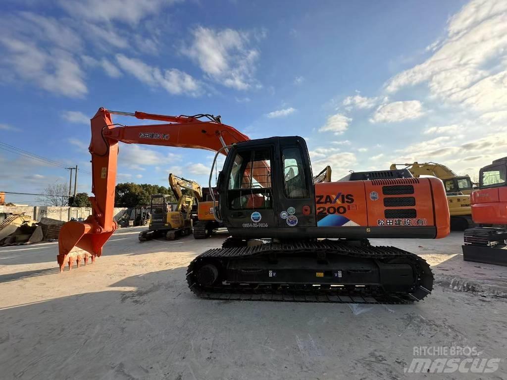 Hitachi ZX 200 Mini ekskavatörler, 7 tona dek