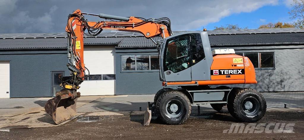 Terex TW150 Lastik tekerli ekskavatörler