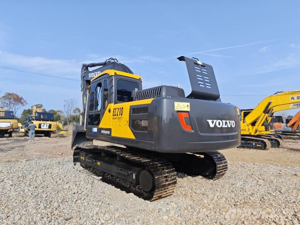 Volvo EC 210 Paletli ekskavatörler
