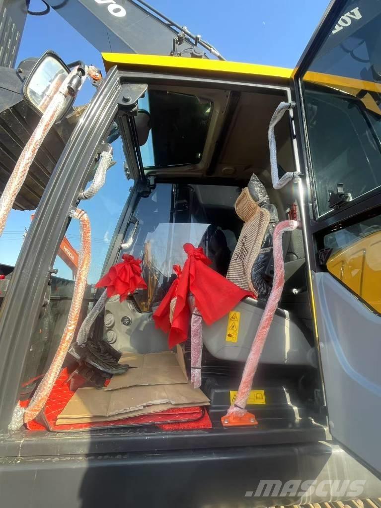 Volvo EC300 Paletli ekskavatörler