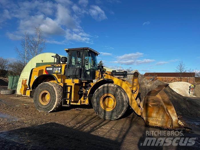 CAT 966M Tekerlekli yükleyiciler