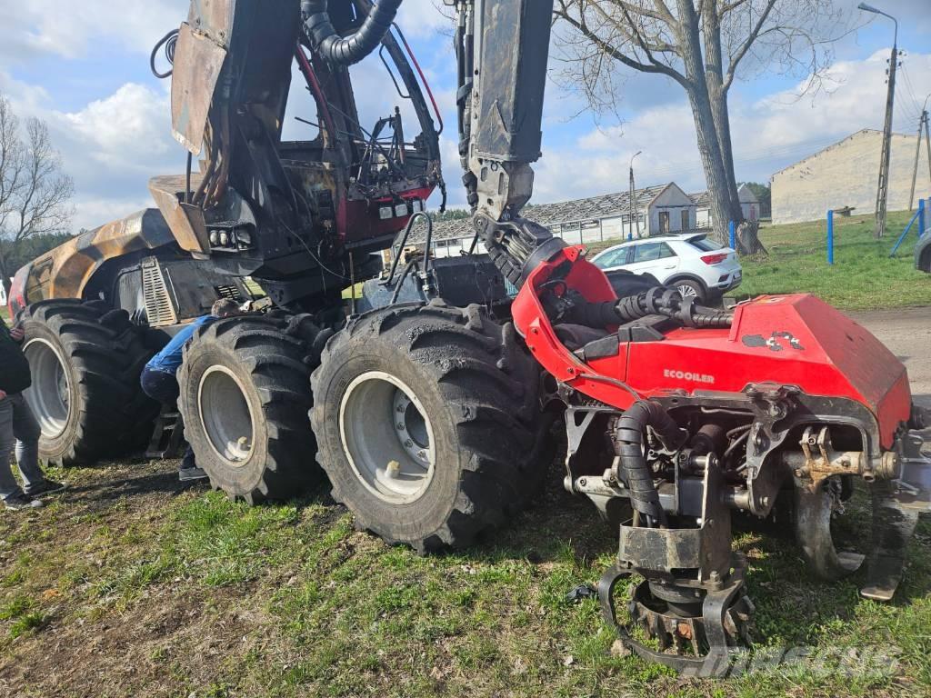 Komatsu C 144 Biçerdöverler