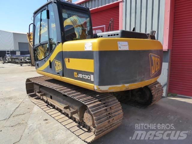 JCB JS 130 Paletli ekskavatörler