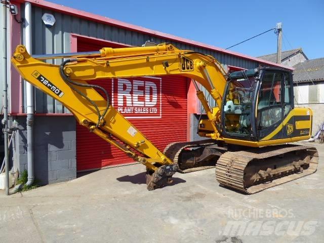 JCB JS 130 Paletli ekskavatörler