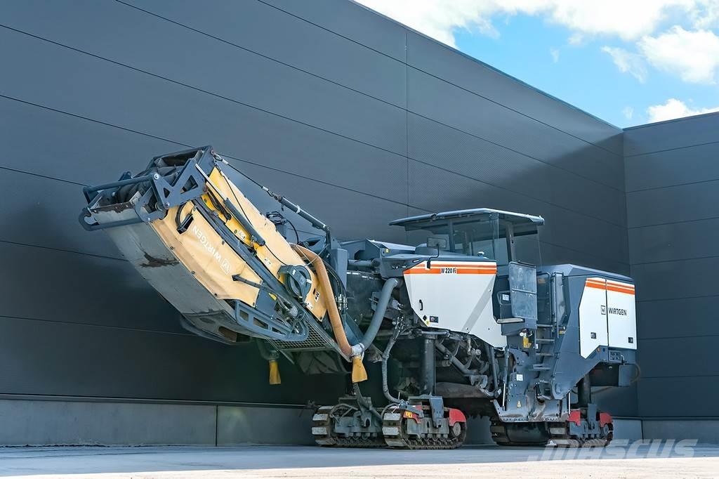 Wirtgen W 220 FI Asfalt kaziyicilar