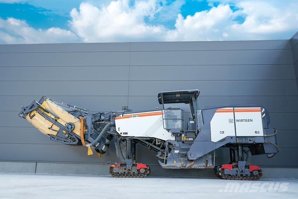 Wirtgen W 220 FI Asfalt kaziyicilar