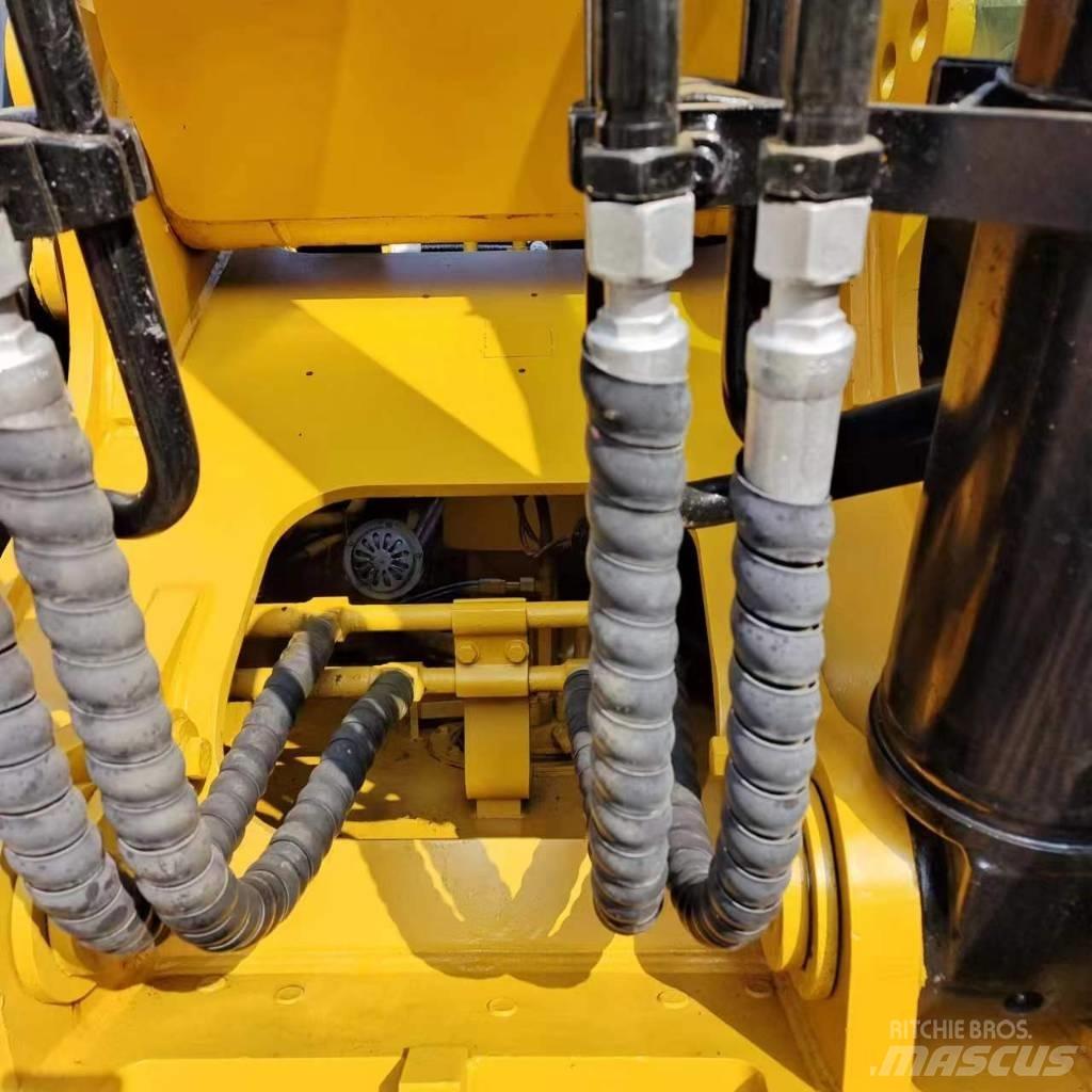 CAT 329 D Paletli ekskavatörler