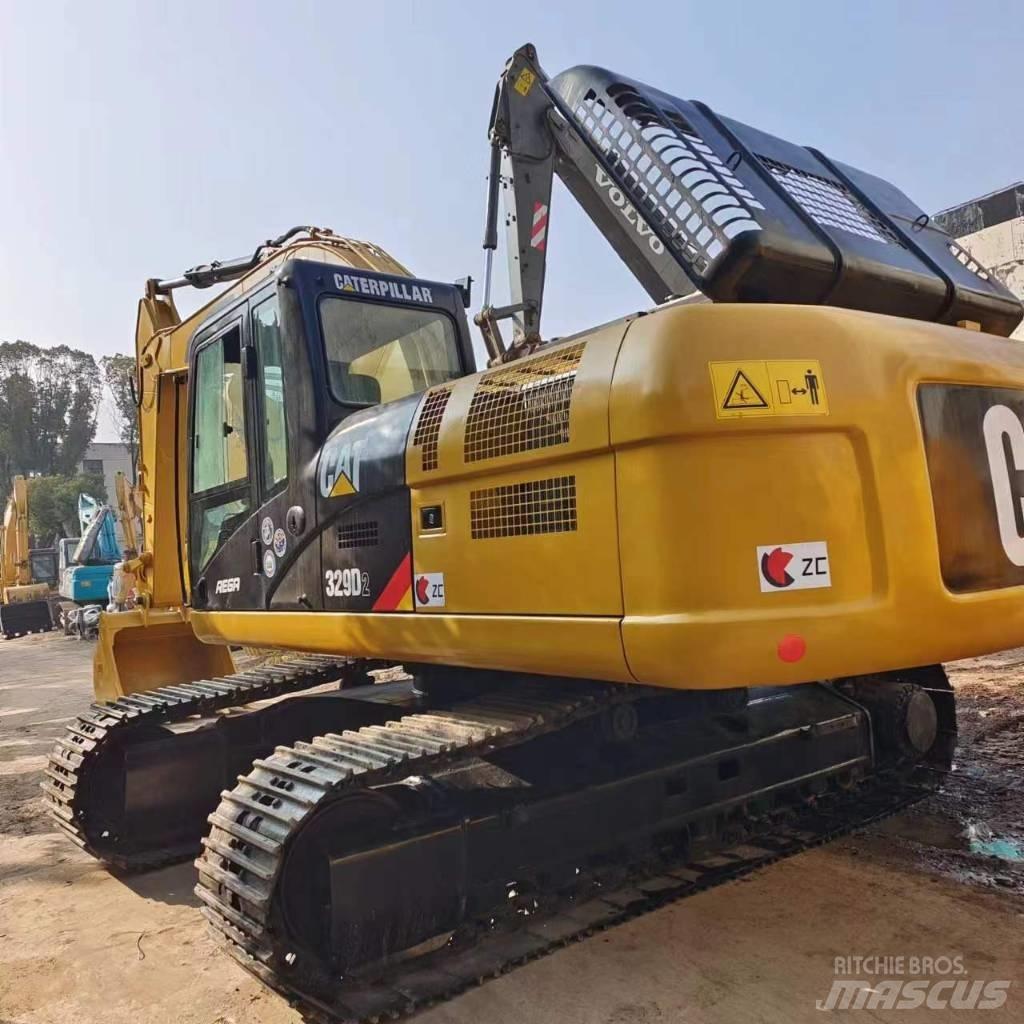 CAT 329 D Paletli ekskavatörler