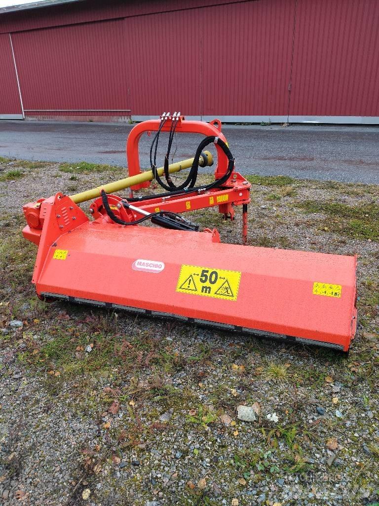 Maschio Giraffa 210 Hasat makineleri
