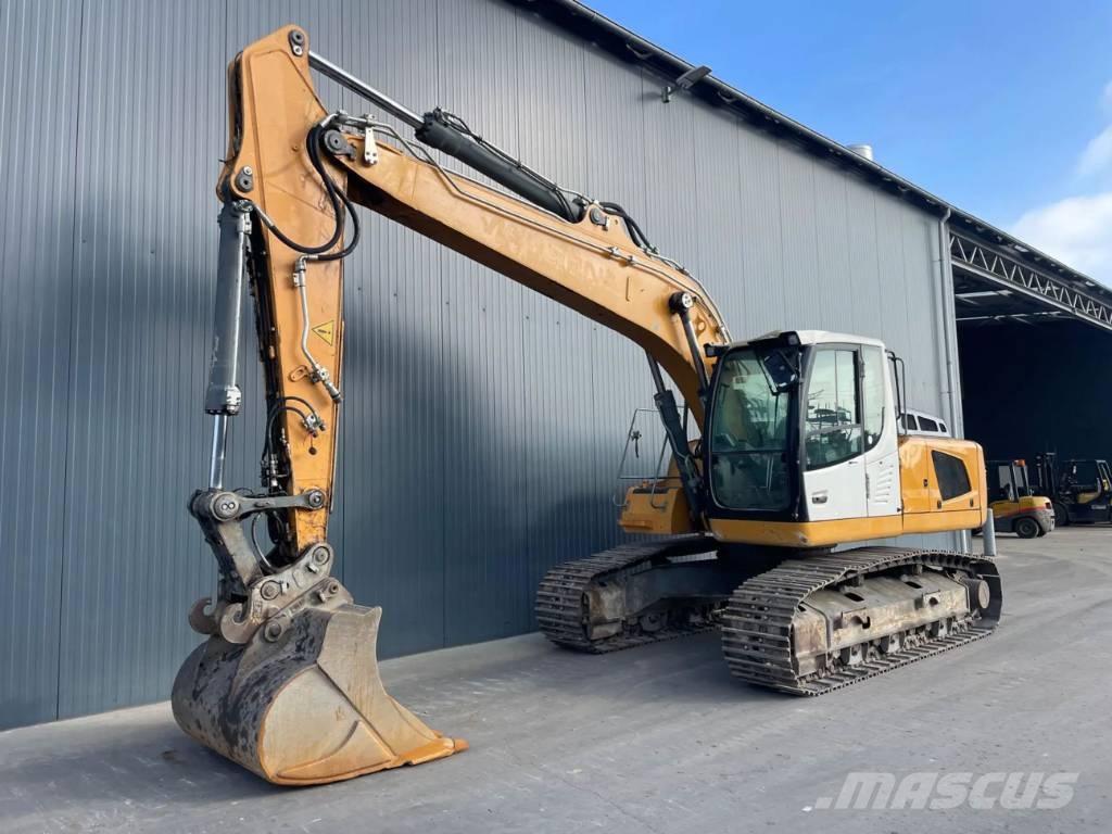 Liebherr R922 SLC Paletli ekskavatörler