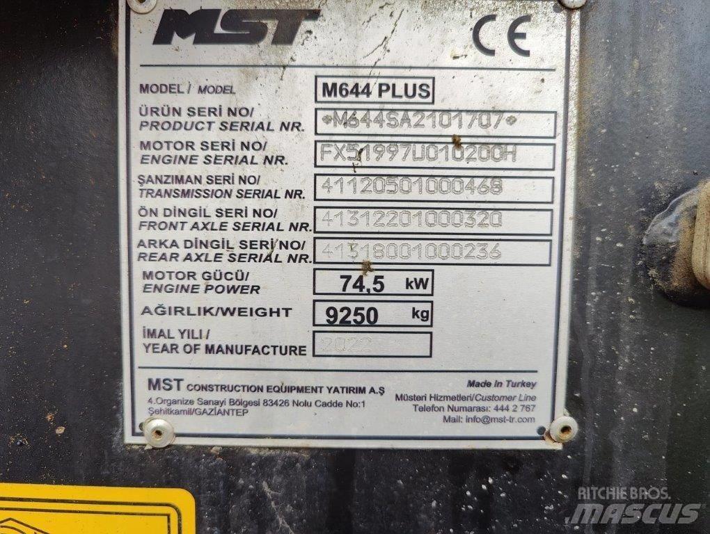 MST M644PLUS Kazıcı yükleyiciler - beko loder