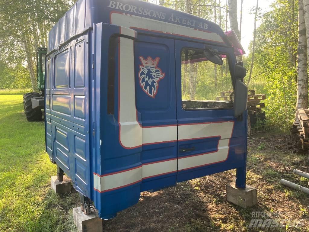 Scania 143 H Kabinler