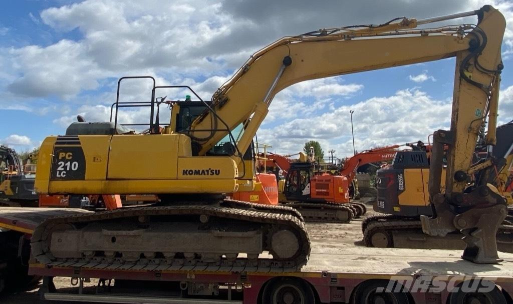 Komatsu PC 210 LC Paletli ekskavatörler