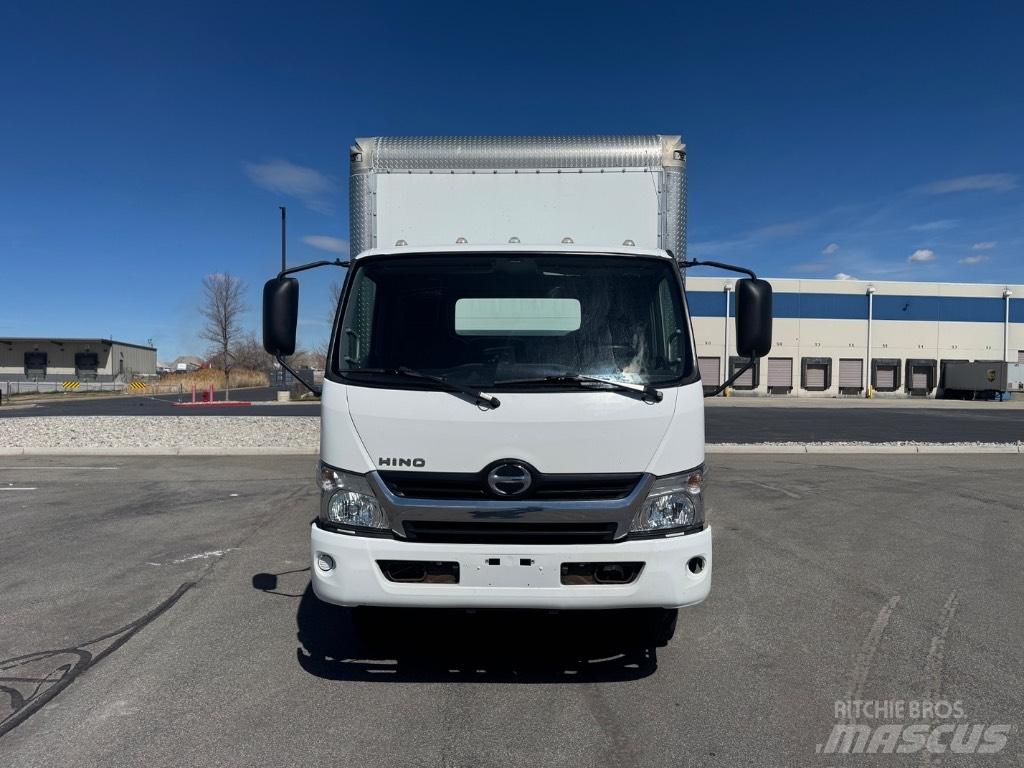 Hino 155 Panel vanlar